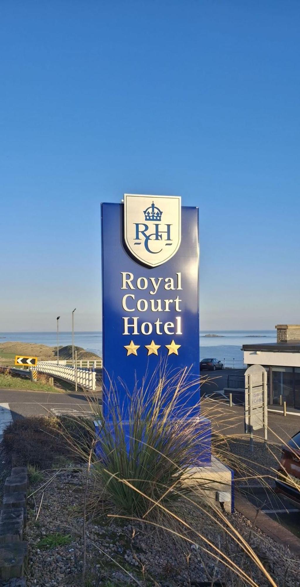 Royal Court Hotel Portrush Exterior foto